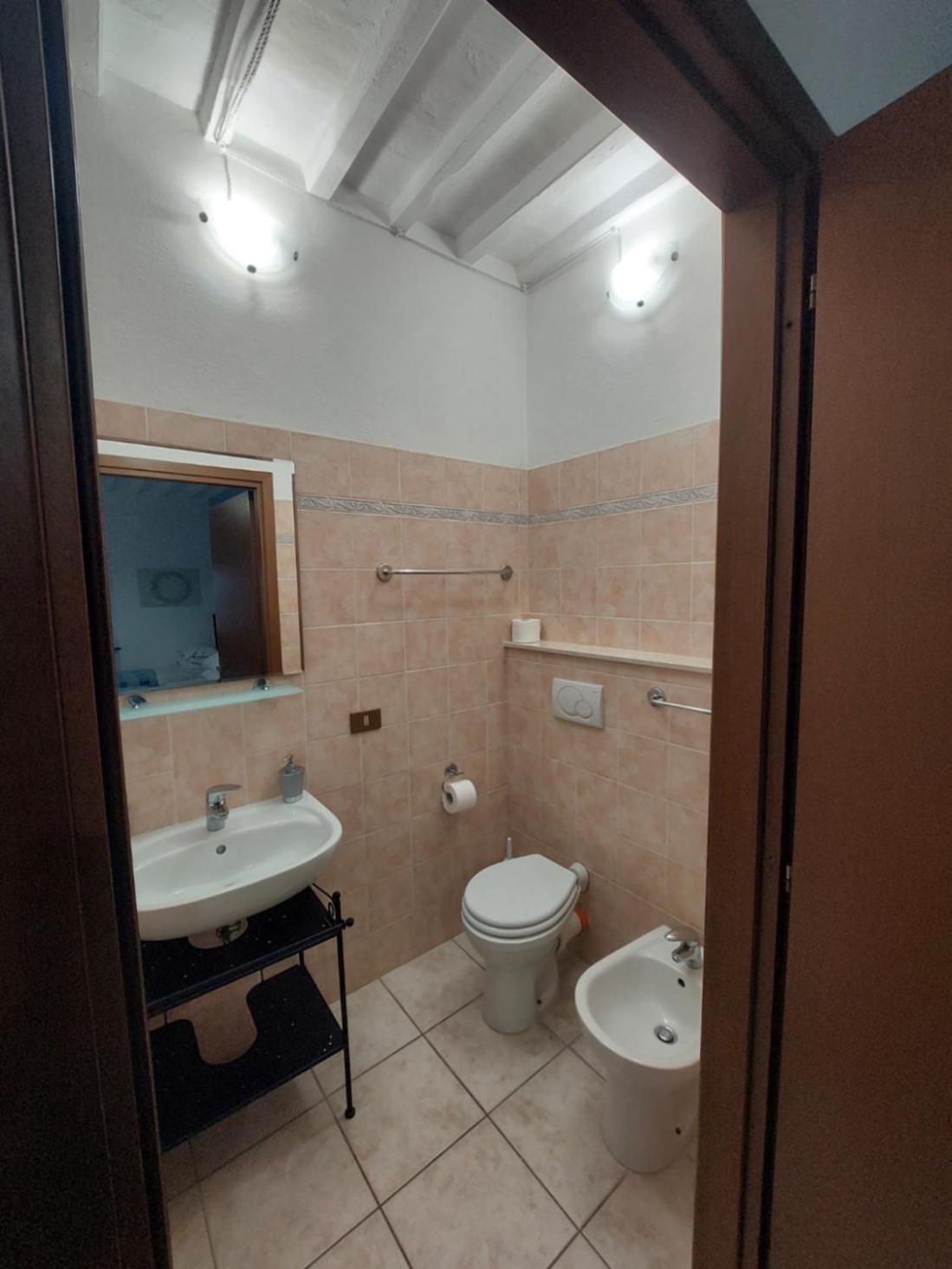 La Convenienza Bed & Breakfast Uliveto Terme ภายนอก รูปภาพ