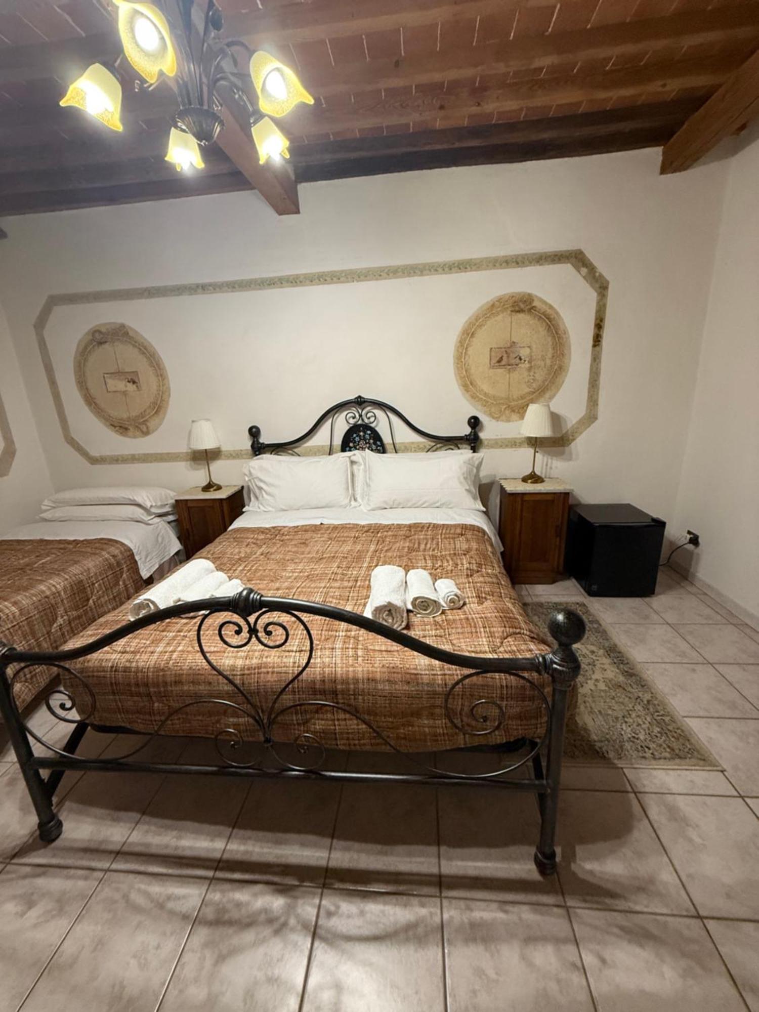 La Convenienza Bed & Breakfast Uliveto Terme ภายนอก รูปภาพ