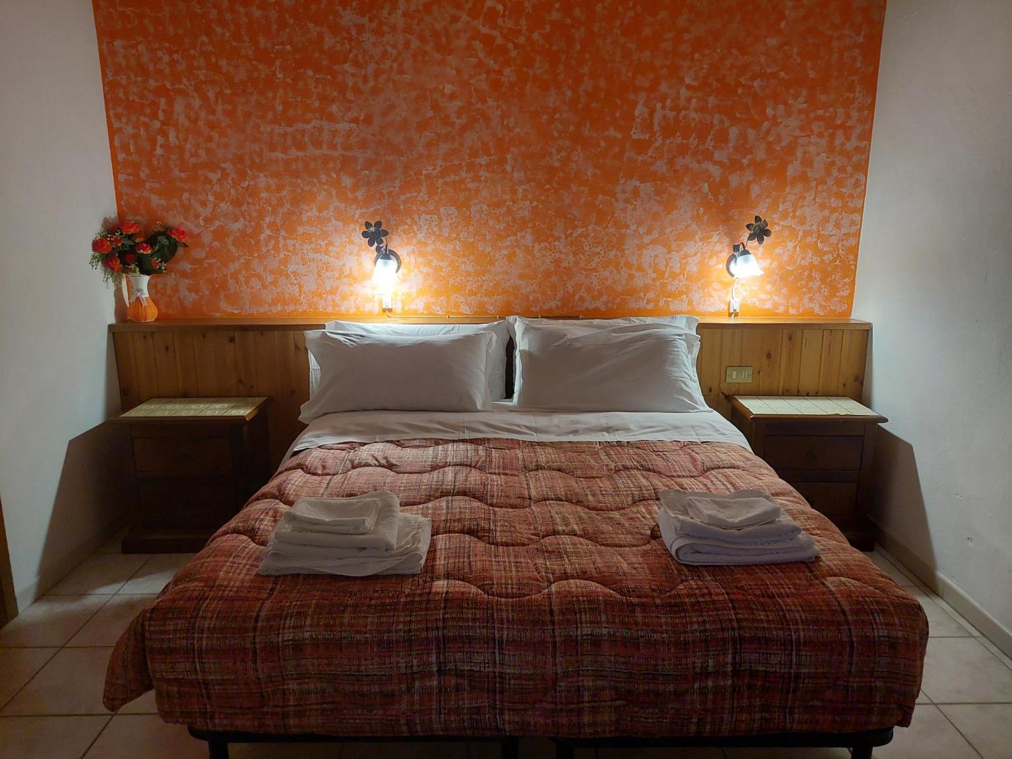 La Convenienza Bed & Breakfast Uliveto Terme ภายนอก รูปภาพ